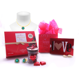 Emerald Necklace Romance Gift Set