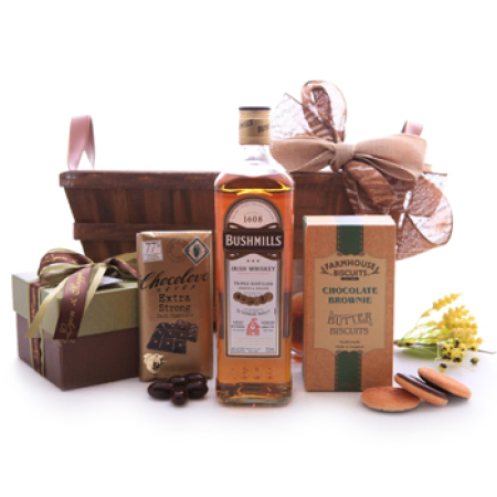 Panier de whisky irlandais et de friandises Bushmills